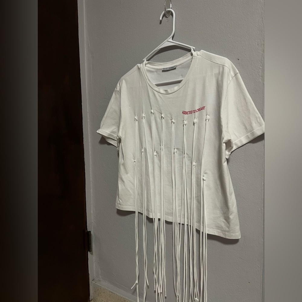 Addicted to Creat fringe shirt Zara.